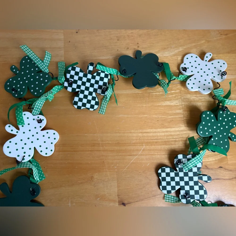 St. Patrick’s Day garland